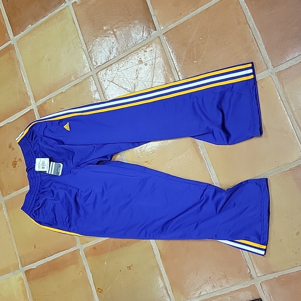 Adidas sweat pants medium pants purple